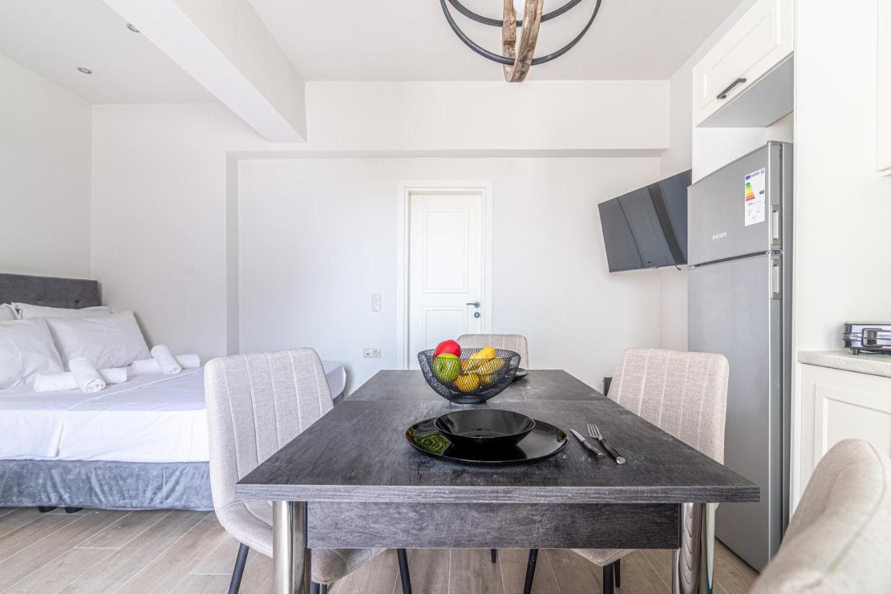 Elegant Suite 1 Near The Beach Gazi Exteriér fotografie