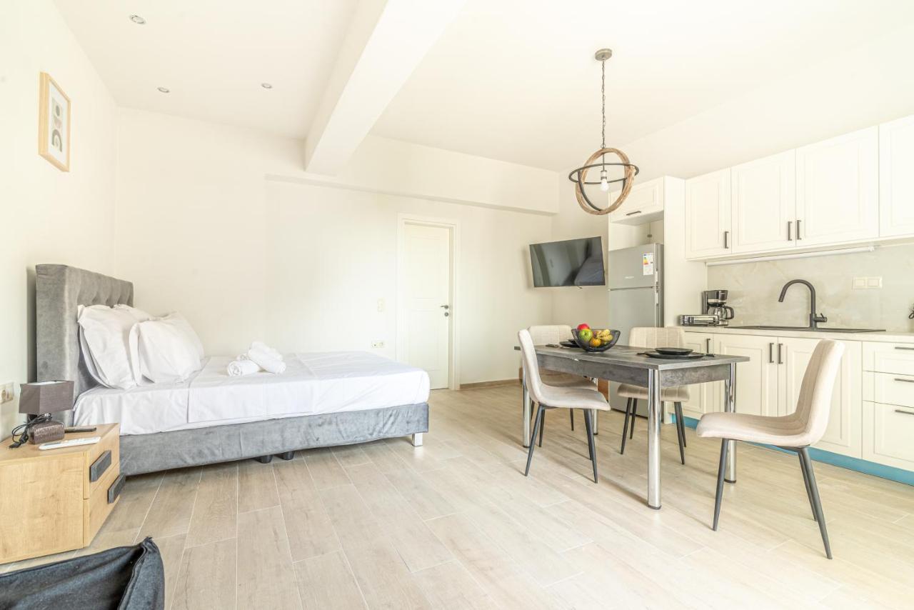 Elegant Suite 1 Near The Beach Gazi Exteriér fotografie